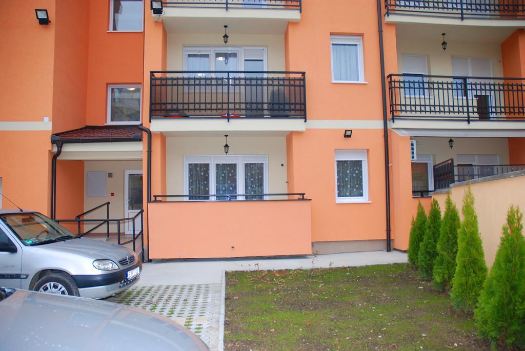 סומבור Apartman Milkovic 2 מראה חיצוני תמונה